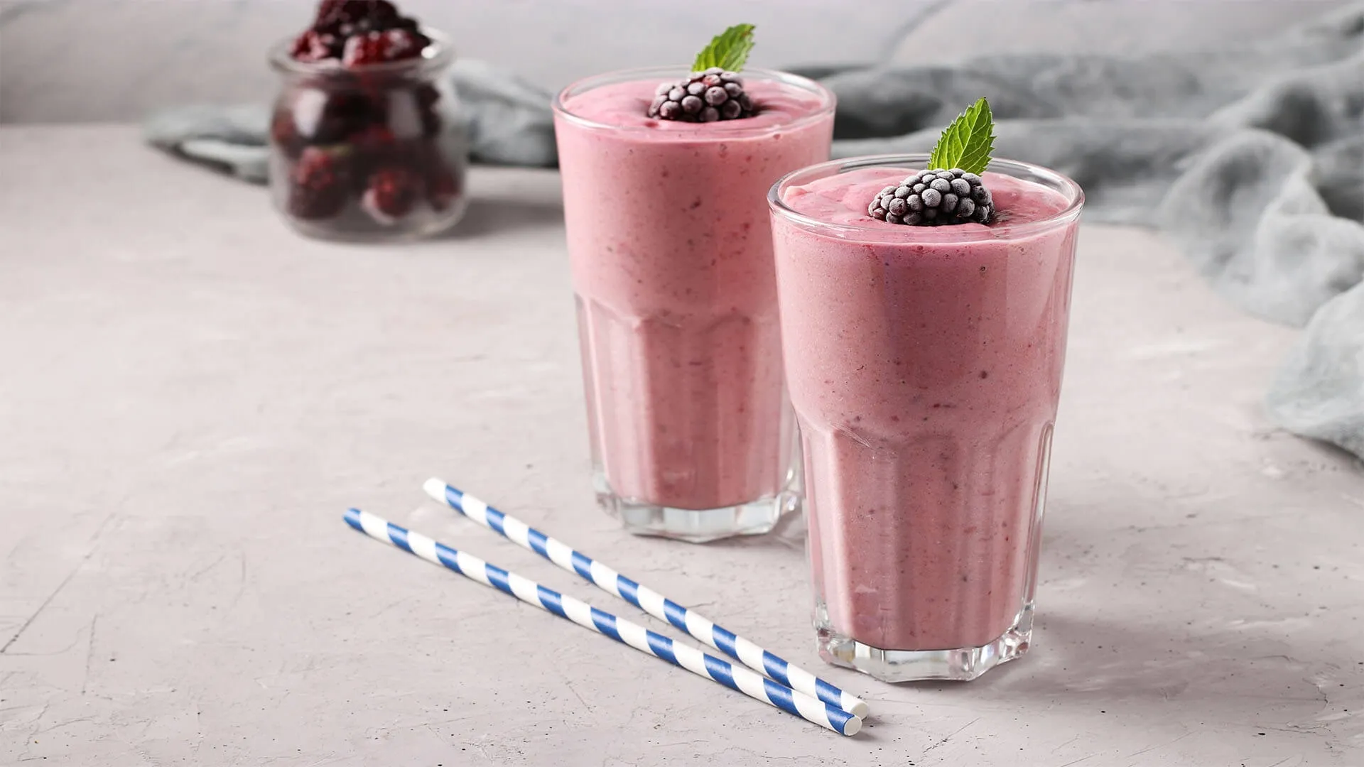 FRAMBUAZLI MİLKSHAKE